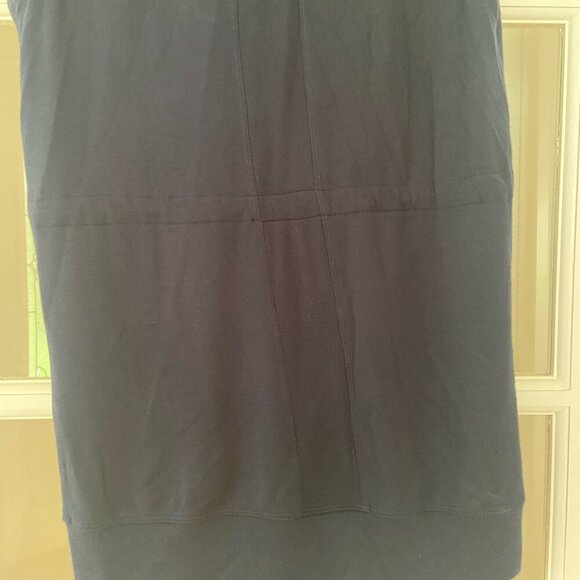 Athleta Cozy Soft Navy Sleveless Zip Up Vest With Ties, Pockets, Hood Size XS - Picture 7 of 9